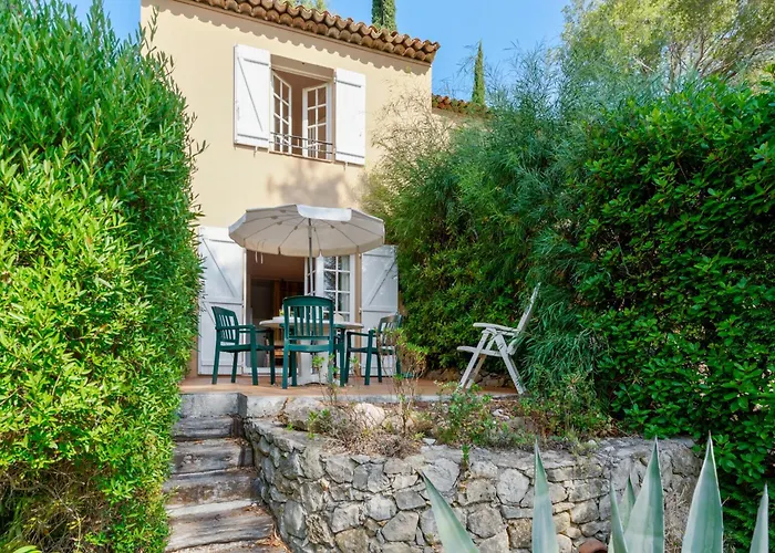 Résidence Partenaire Le domaine de Garlande Cavalaire-sur-Mer