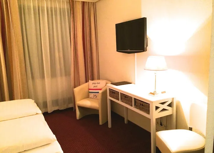 Hotel Waldkur Leer 