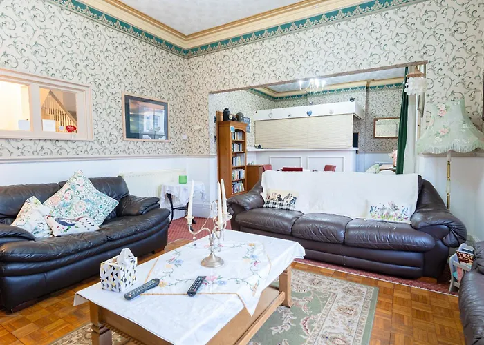 The Fernside Hotel Sandown