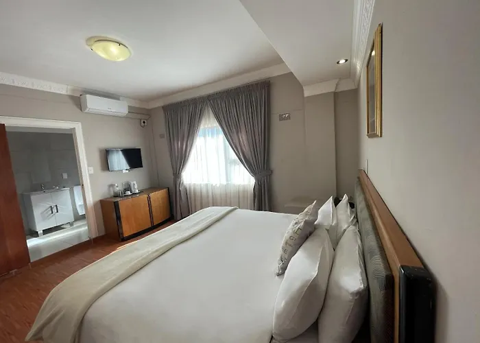 Ngwenya Hotel & Conference Centre Klerksdorp