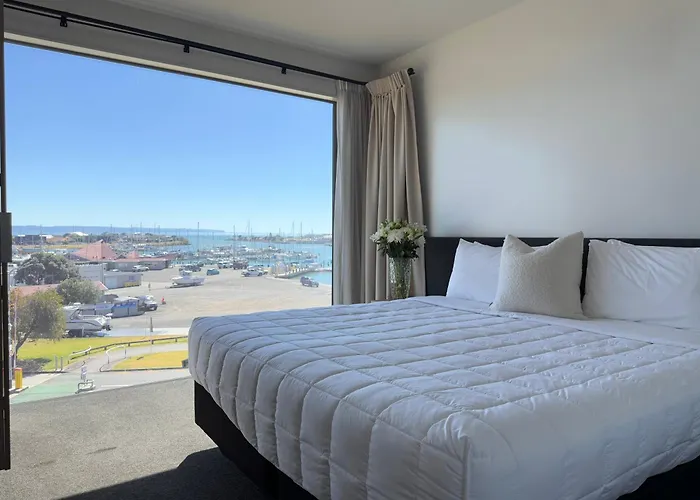 Bluewater Hotel Napier