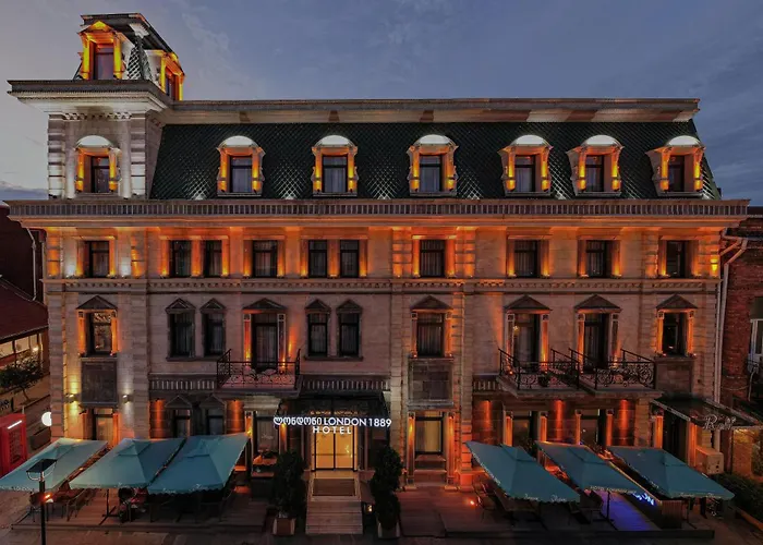 Hotel London 1889&Casino Batumi