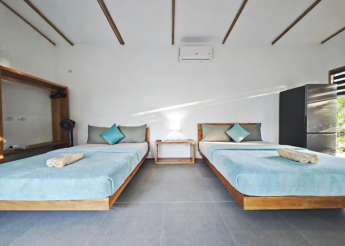 Island World Panglao Hotel