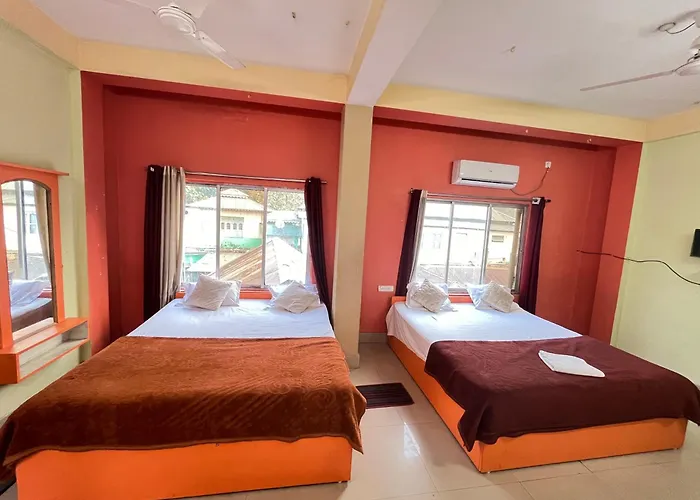 Green Earth Resort Lataguri