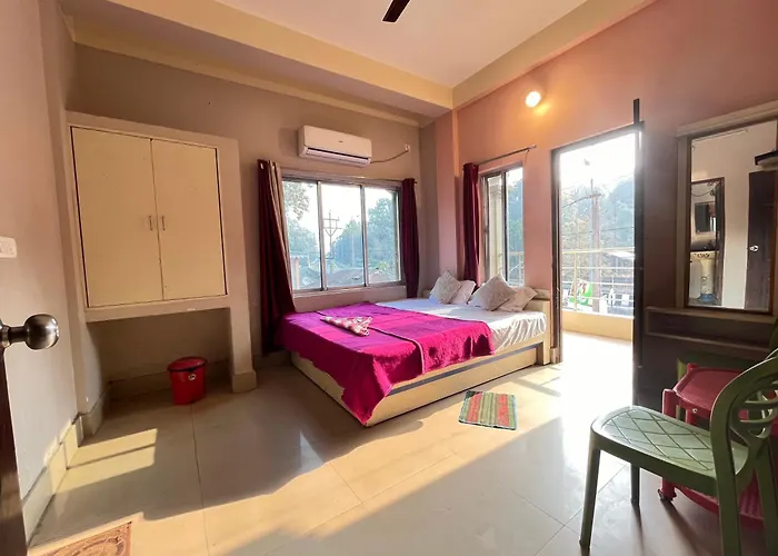 Green Earth Resort Lataguri