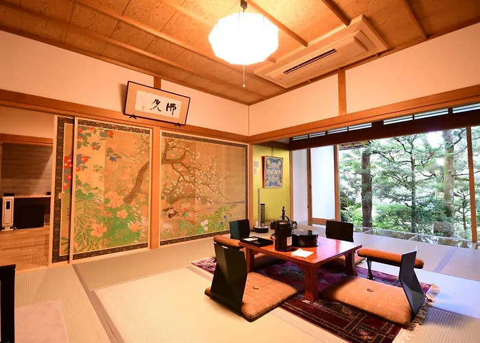 Koyasan Sanadabo Rengejoin Hotel