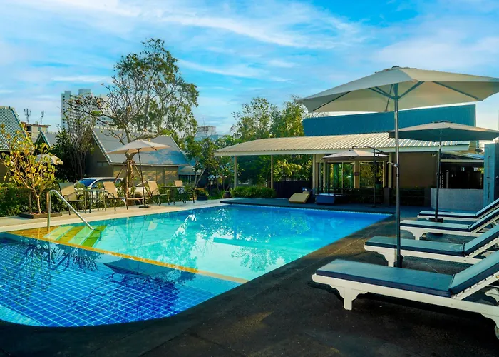 Luna Hut Resort Hua Hin