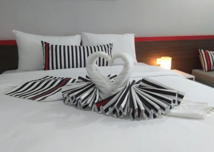 Hi Hotel Senen Yakarta