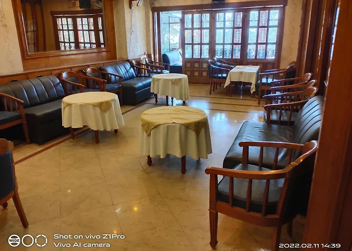 Hotel Himland East Drive In Shimla