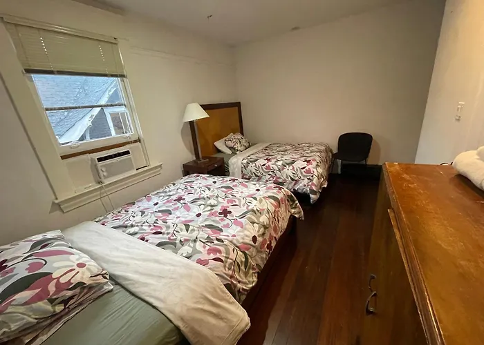 Linda Guesthouse Vancouver