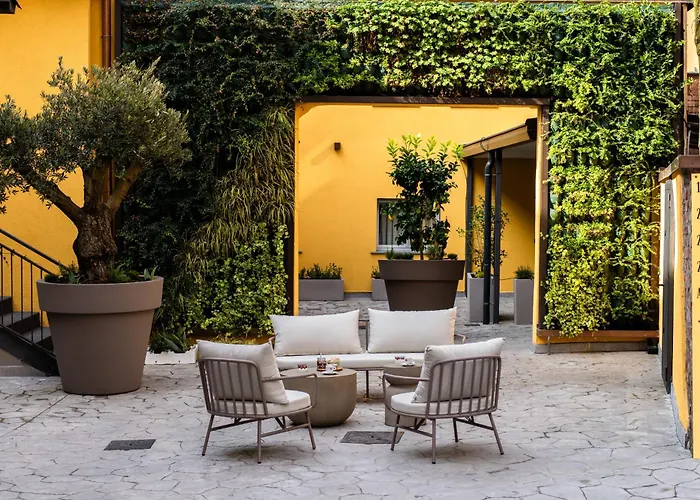 Agave In Centrale Milan