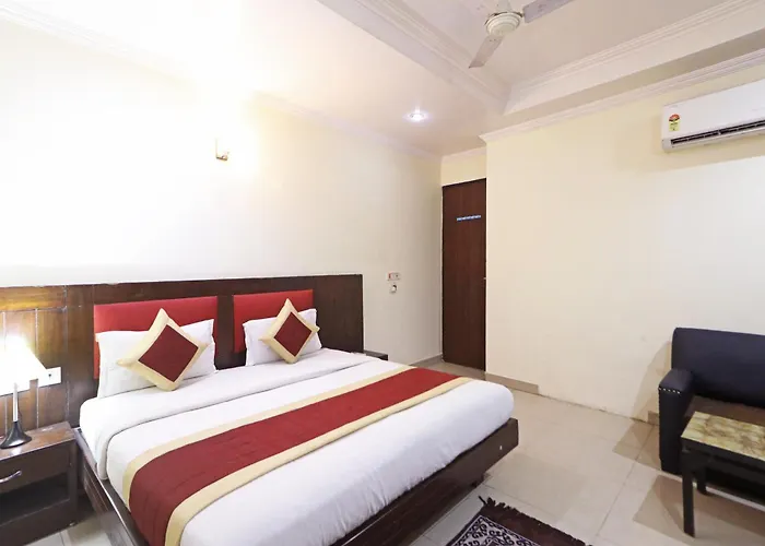 Hotel Rossette New Delhi