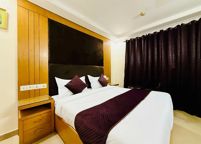 The Luxe Jpm Bed And Breakfast New Delhi