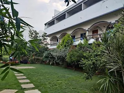 Golden Nest Hotel Yelagiri