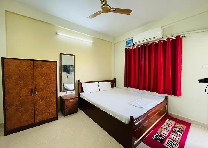Hotel Lovely Palace ! Puri