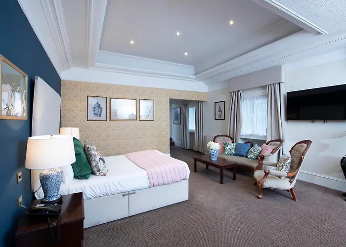 The Royal George Hotel Perth