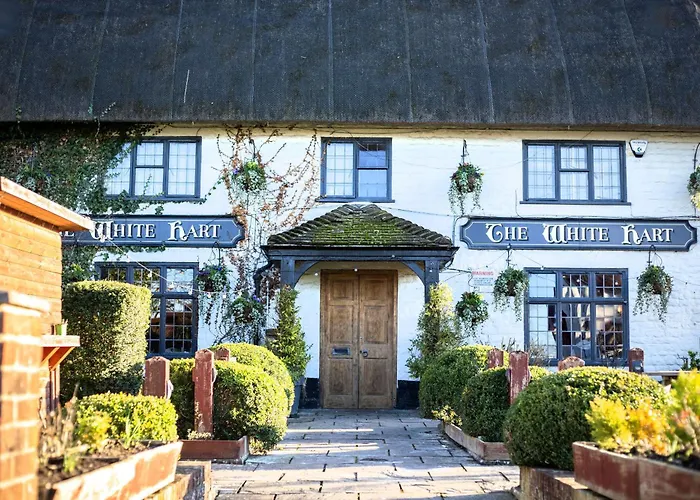 The White Hart, Wroughton Bed & Breakfast Swindon