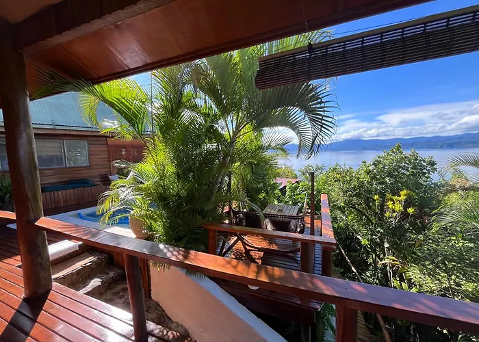 Naveria Heights Lodge Savusavu