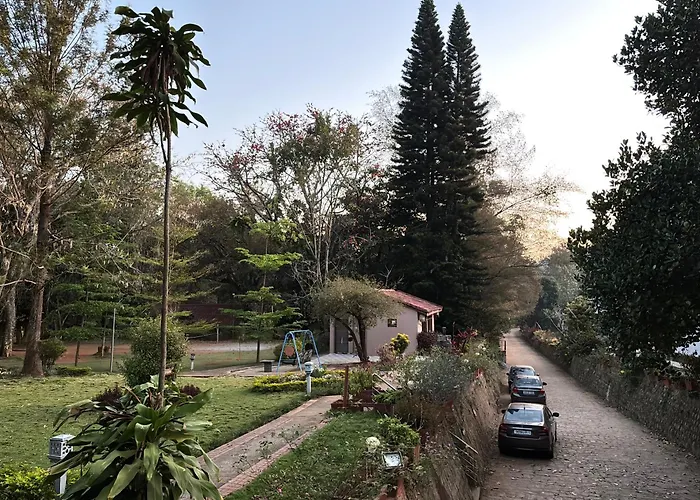 Zeenath Taj Gardens Yelagiri
