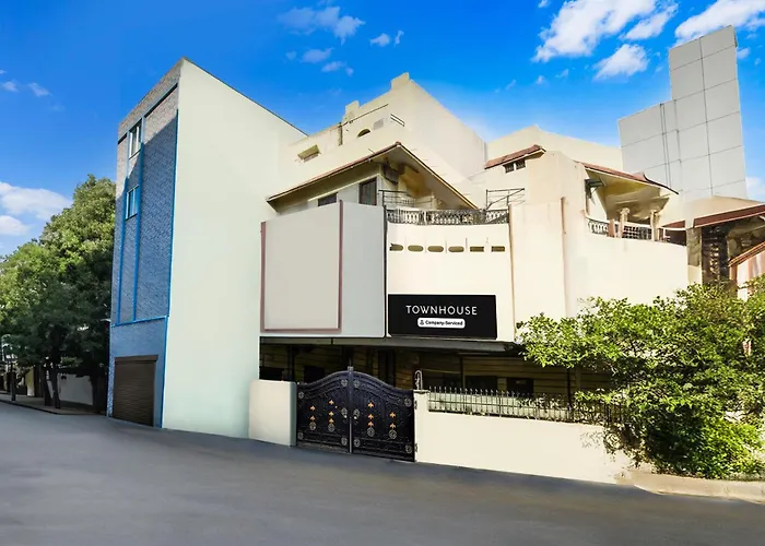 Super Townhouse Townvilla Guesthouse Hyderabad