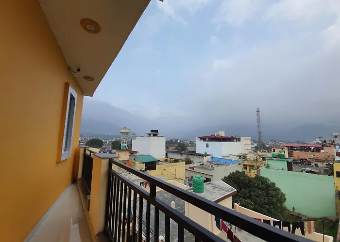 Hotel Suraj Rishikesh