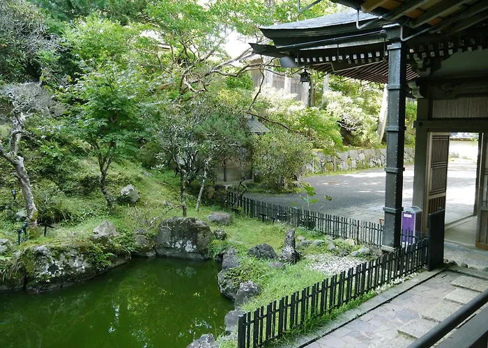 高野山 宿坊 光明院 -Koyasan Shukubo Komyoin-