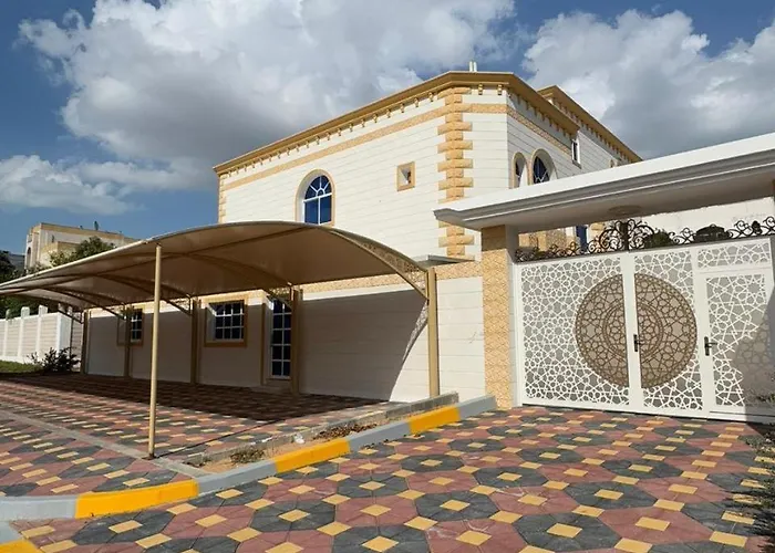 International Abu-Dhabi Hostel Villa Abu Dhabi