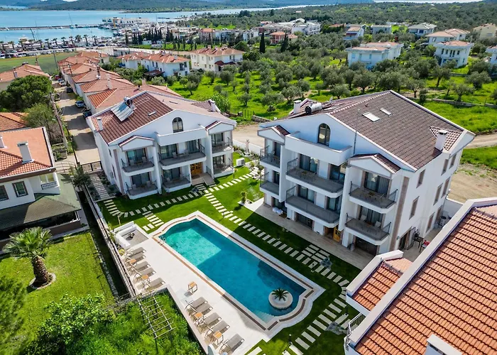 Hane Cunda Ayvalı