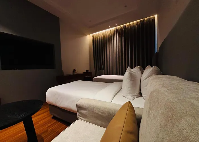 Pride Elite Haridwar Hotel