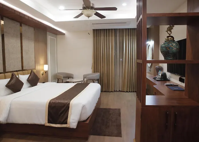 Heavens Garden Empire Hotel Guwahati