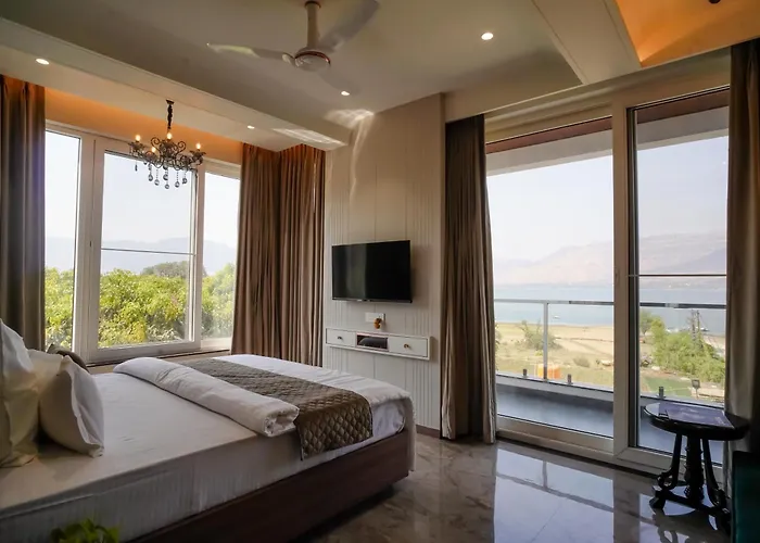 Virasat Resort Wai