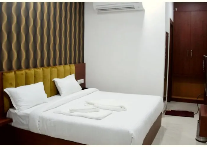 Haridwar Budget Hotel - G-A-N-G-A - A M R I T - Near Park And Railway Station - Full Air Conditioning And Free Wi-Fi - Parking - Hygiene & Spacious Room - Best Budget Hotel In Haridwar