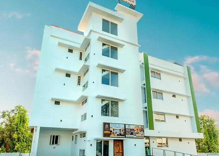 Hotel Eden Palace Thrissur