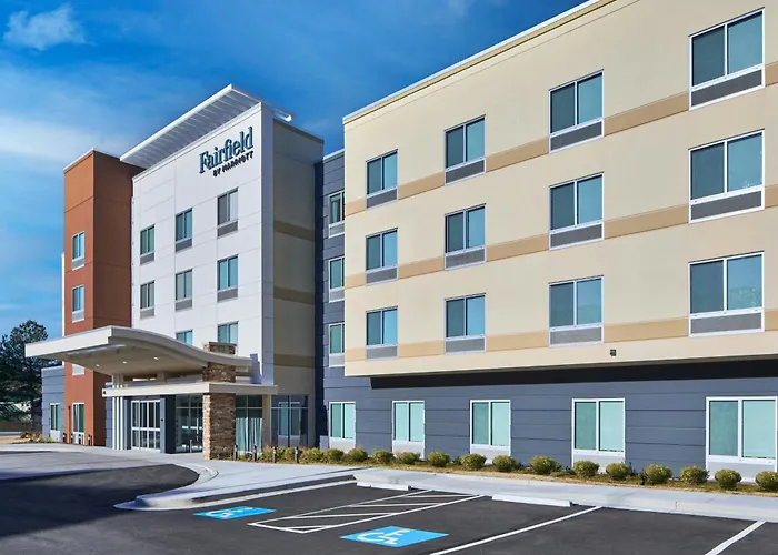 Fairfield By Marriott Inn & Suites Cornelia