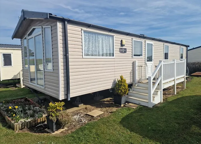 Durdlee Door, D27, Main Rd, West Lulworth, Wareham Bh20 5Pu Hotel