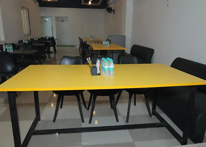 Hotel Srijan Vrindavan