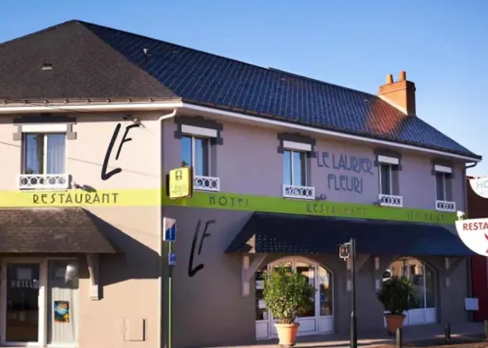 Logis Hotel Le Laurier Fleuri Vertou