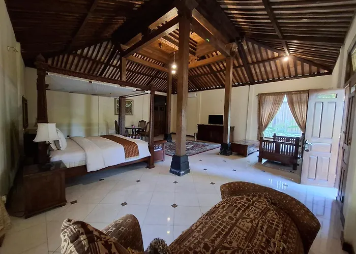 Jogloplawang Villa&Resort Kaliurang