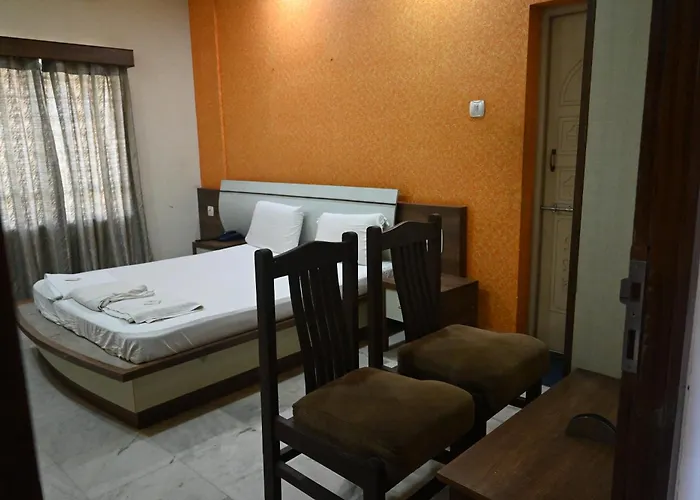 Hotel Ashlesh Manipal