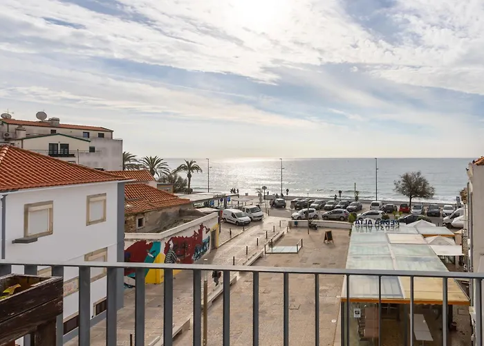 Casa da Praça Guest House Sesimbra