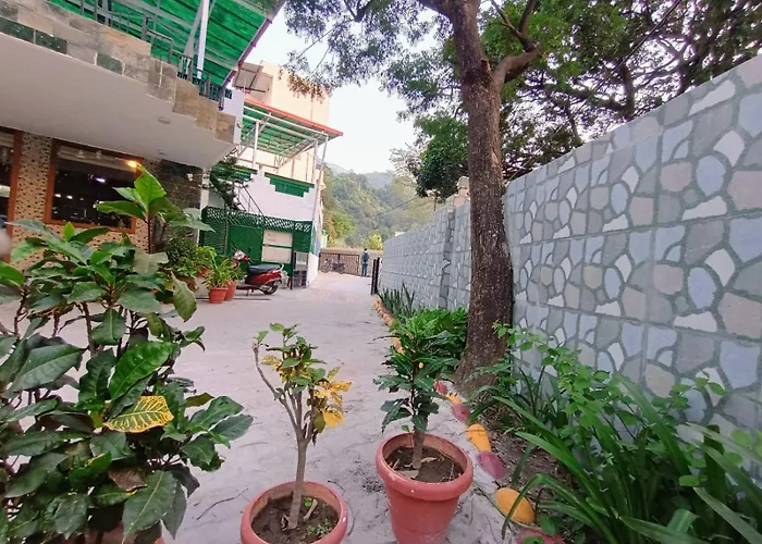 Hotel Moksha Rishikesh