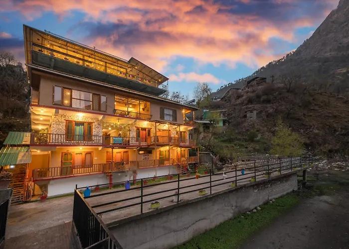 Sharda Resort-Tirthan Valley Banjar