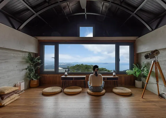 Jiufen The Ocean Theory Bed & Breakfast