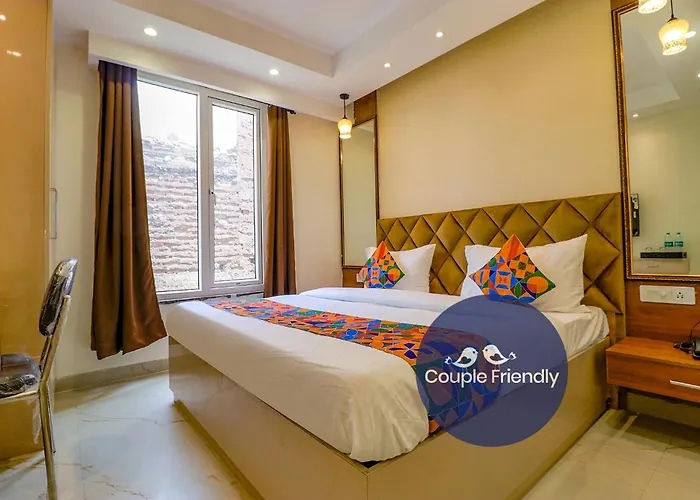 Fabhotel Pitampura Delhi 