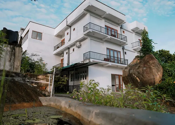 Golden Sky Hotel & Wellness Kandy