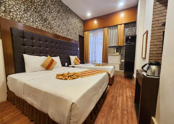 Hotel Raunak Kolkata