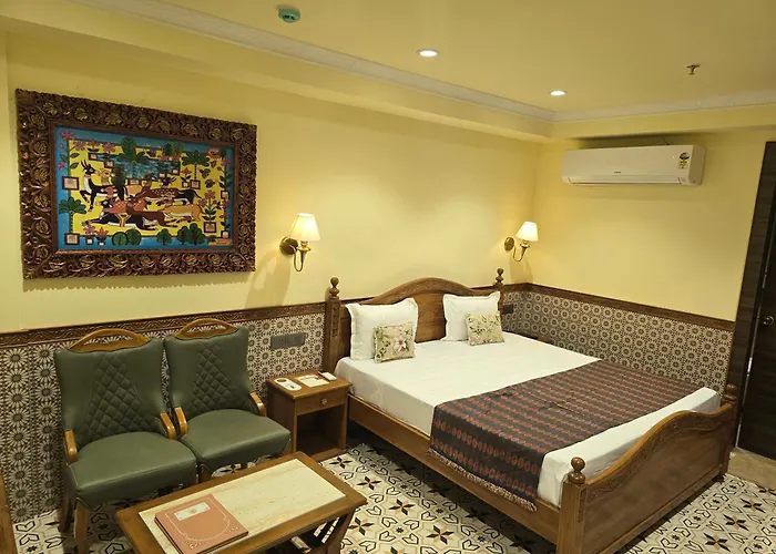 Hotel Surya Palace Gandhinagar
