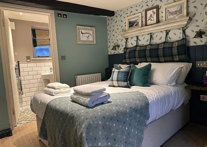 The Golden Pheasant Inn Burford