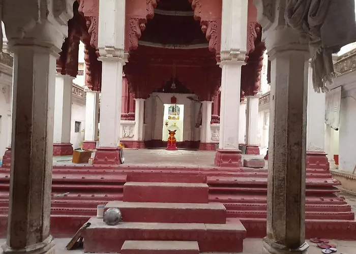 Kiran Residency Near Vishwanath Temple Hotel Varanasi