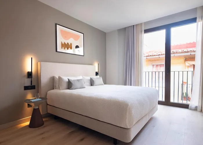 Numa Valencia El Carmen Aparthotel